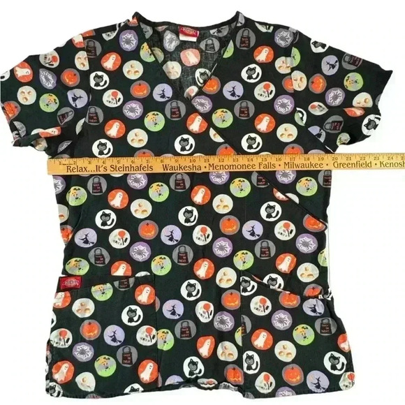 Dickies Women's Small Halloween Scrub Top with 2 Pockets Fun Print - Picture 4 of 9